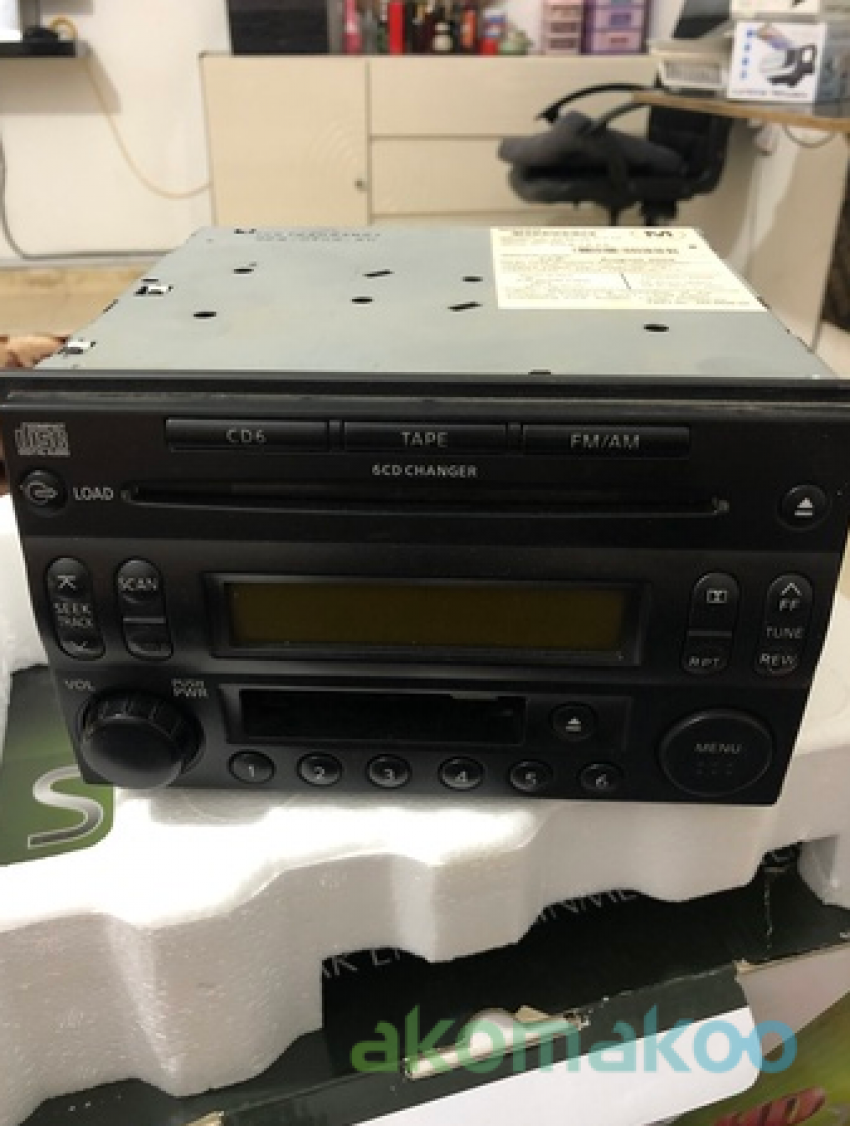 Original Nissan Armada 6 CD Changer FM For Sale Price 250 SAR